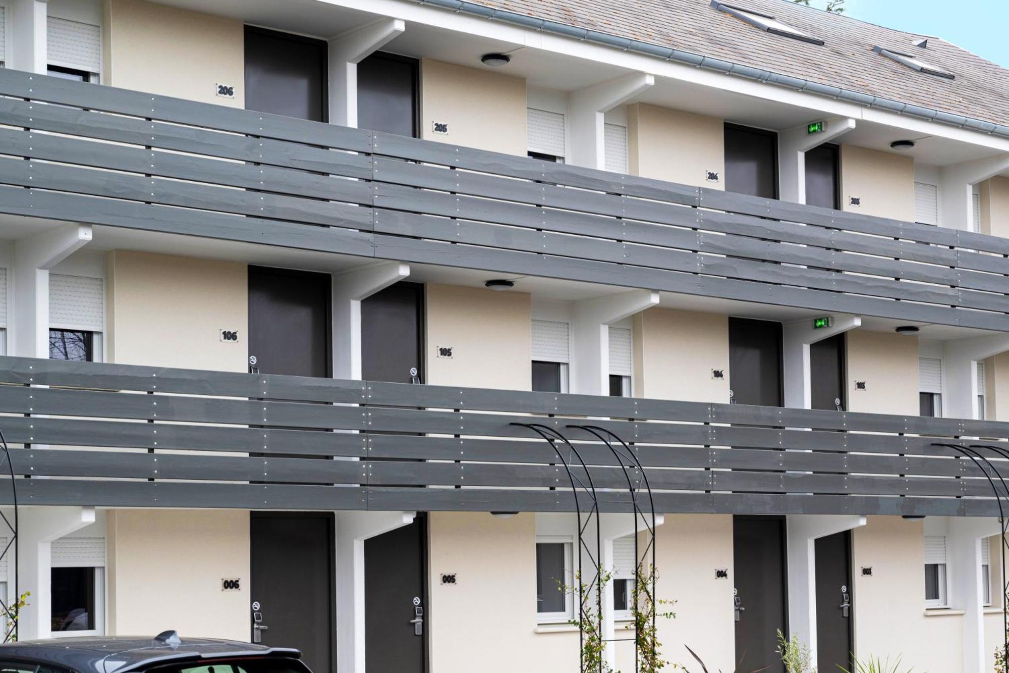 Greet Hotel Châtellerault Dış mekan fotoğraf